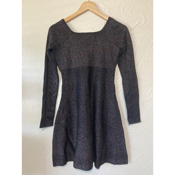 Tuckernuck | Hyacinth House Sparkly Metallic Knit Selena Dress Size XS Stretch - Picture 4 of 7
